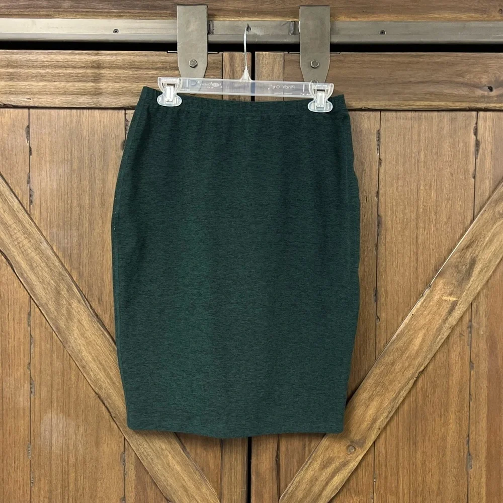 Beyond Yoga Spacedye On the Town Pull On Midi Pencil Skirt Green Size Medium